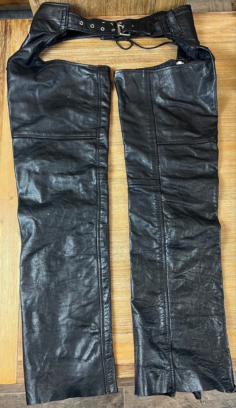 UNIK Leather Motorcycle Chaps Black Leather Adjustable Belt Men’s Size M